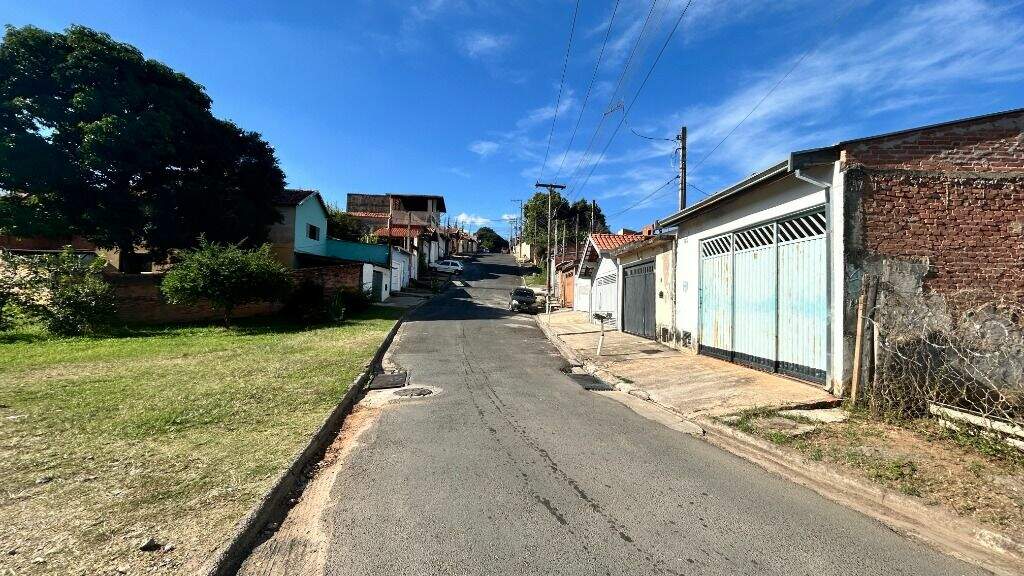 Terreno à venda no Piracicamirim: 