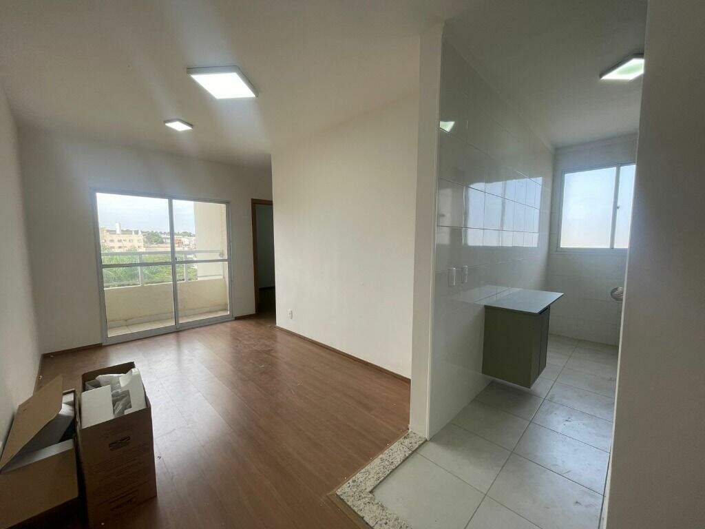 Apartamento para aluguel no Piracicamirim: 