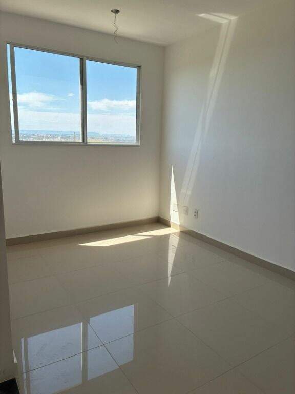 Apartamento à venda no Gleba Califórnia: 