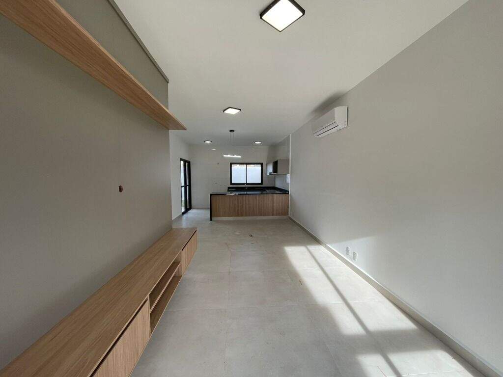 Casa para aluguel no Santa Rosa: 
