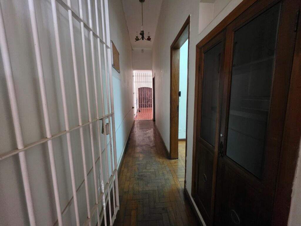 Casa para aluguel no Centro: 