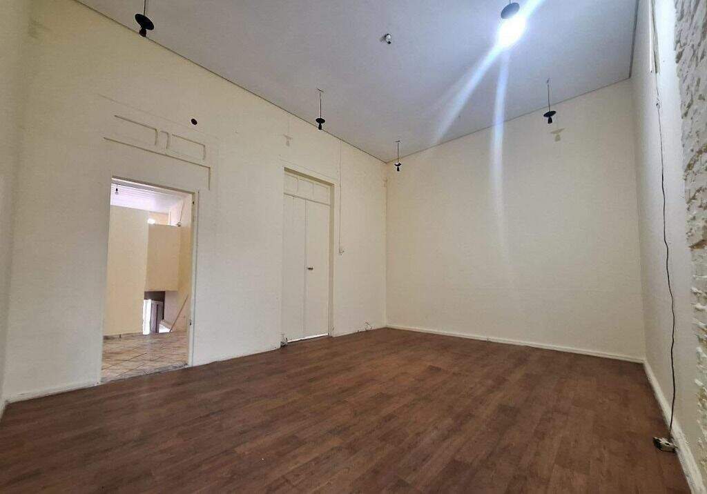 Sala para aluguel no Centro: 