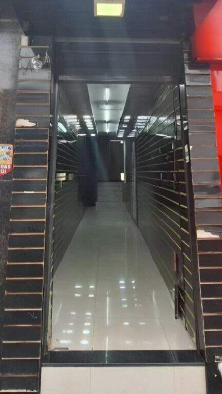 Sala para aluguel no Centro: 
