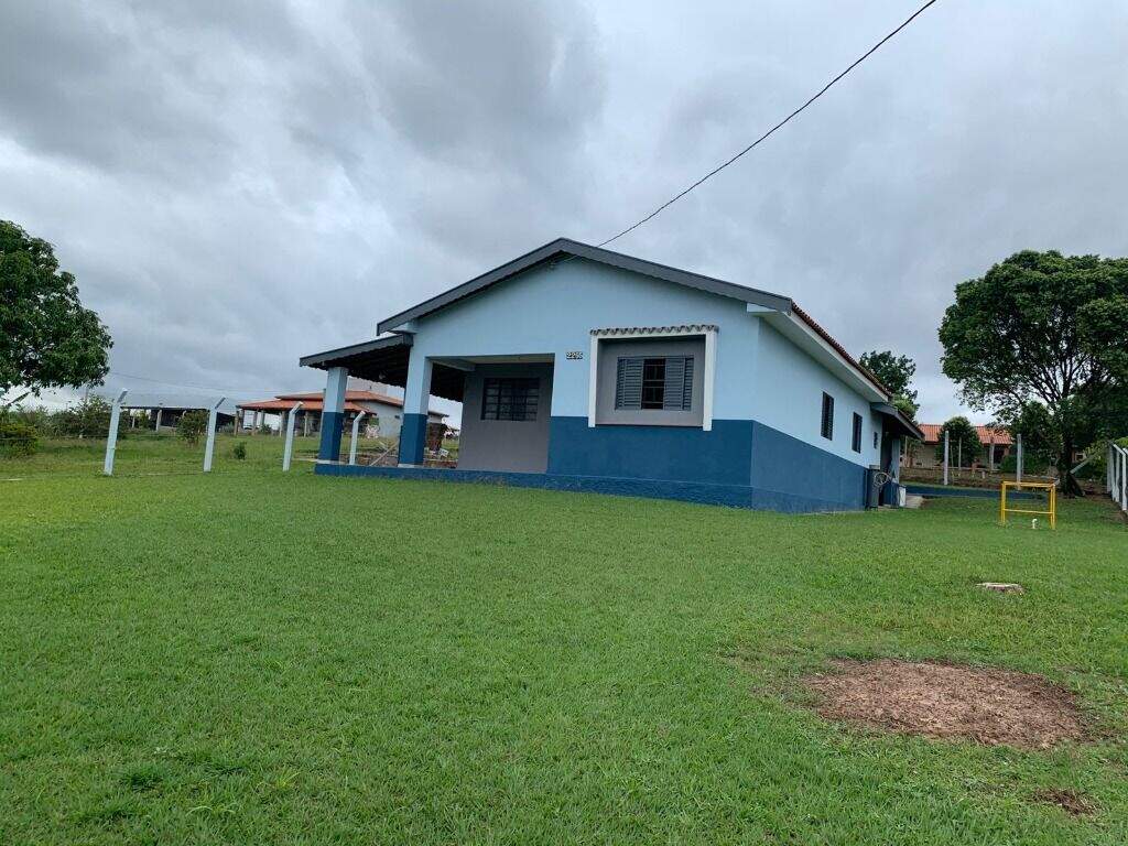 Casa para aluguel no Gleba Califórnia: 
