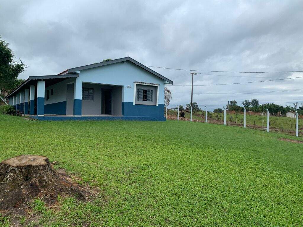 Casa para aluguel no Gleba Califórnia: 