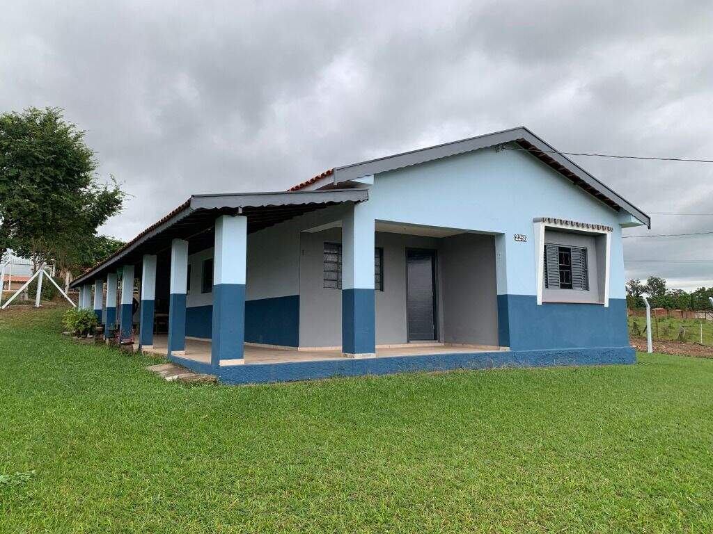 Casa para aluguel no Gleba Califórnia: 