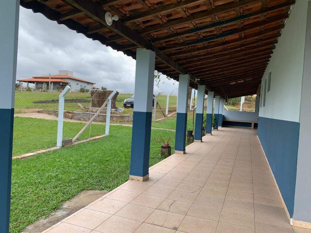 Casa para aluguel no Gleba Califórnia: 