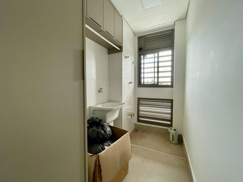 Apartamento para aluguel no Jardim Europa: 