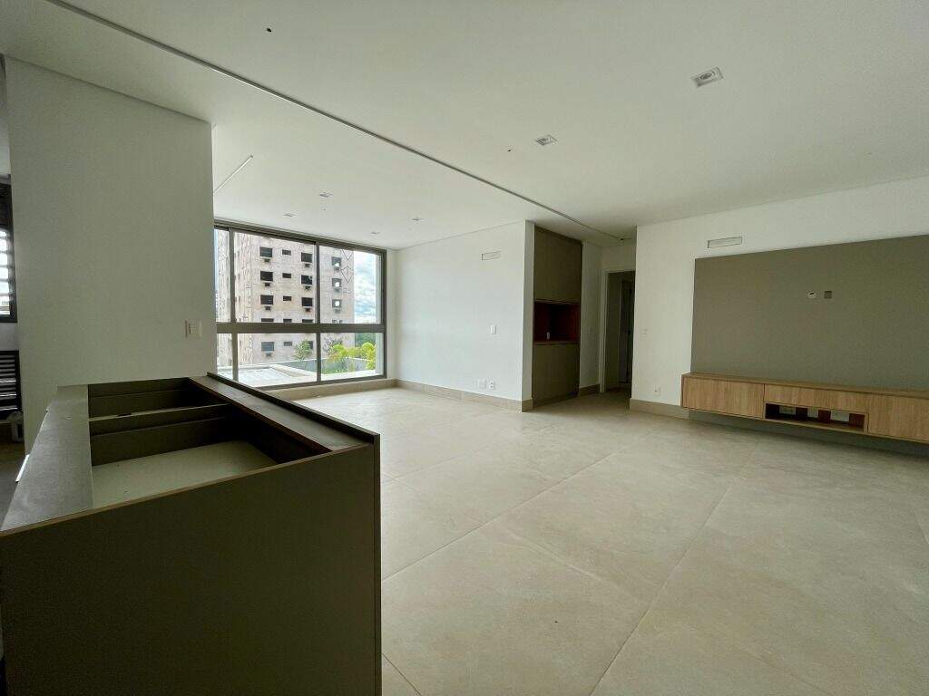 Apartamento para aluguel no Jardim Europa: 