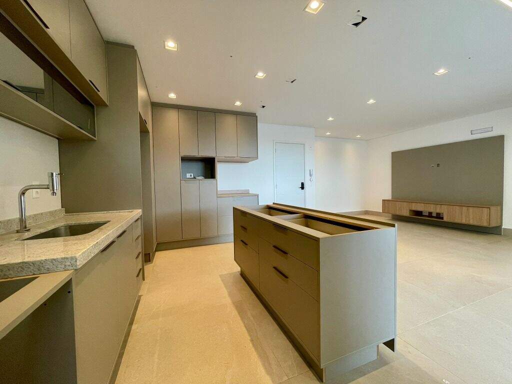 Apartamento para aluguel no Jardim Europa: 