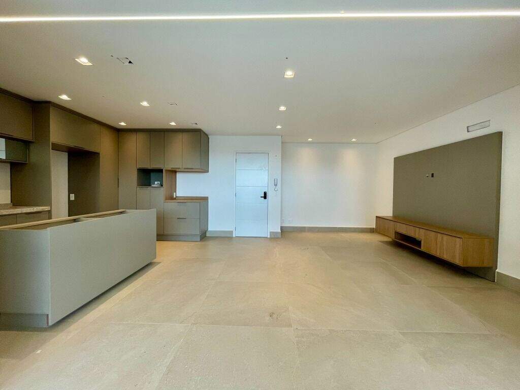 Apartamento para aluguel no Jardim Europa: 