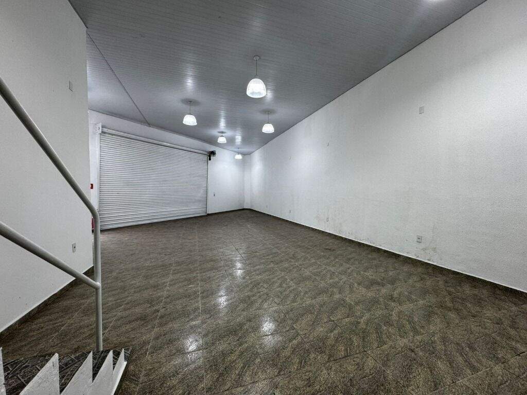 Salão para aluguel no Vila Independência: 