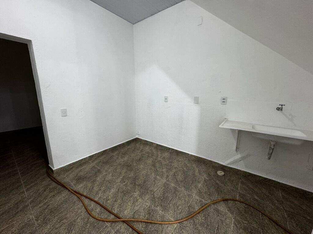 Salão para aluguel no Vila Independência: 
