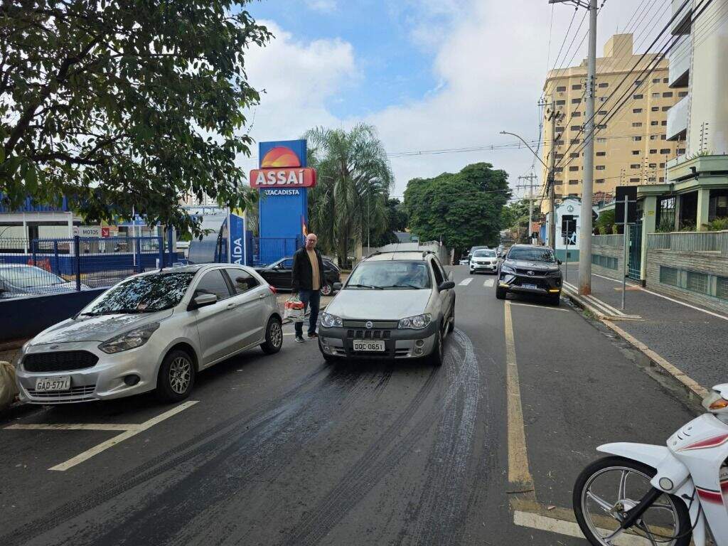 Salão para aluguel no Centro: 