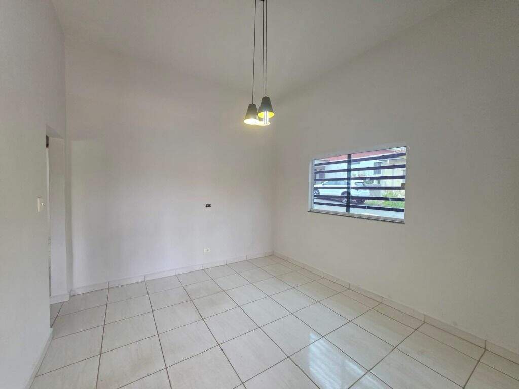 Casa para aluguel no Jardim Brasília: 