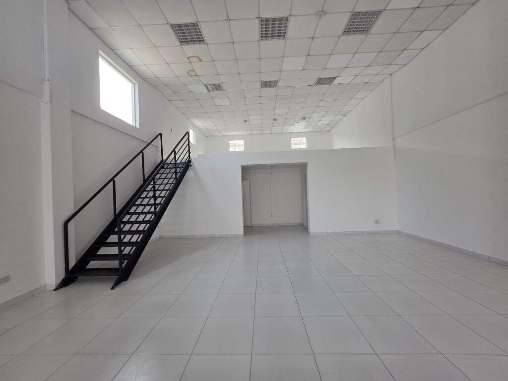 Salão para aluguel no Centro: 