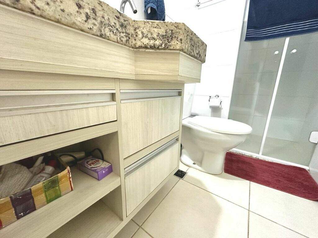 Apartamento à venda no Dois Córregos: 