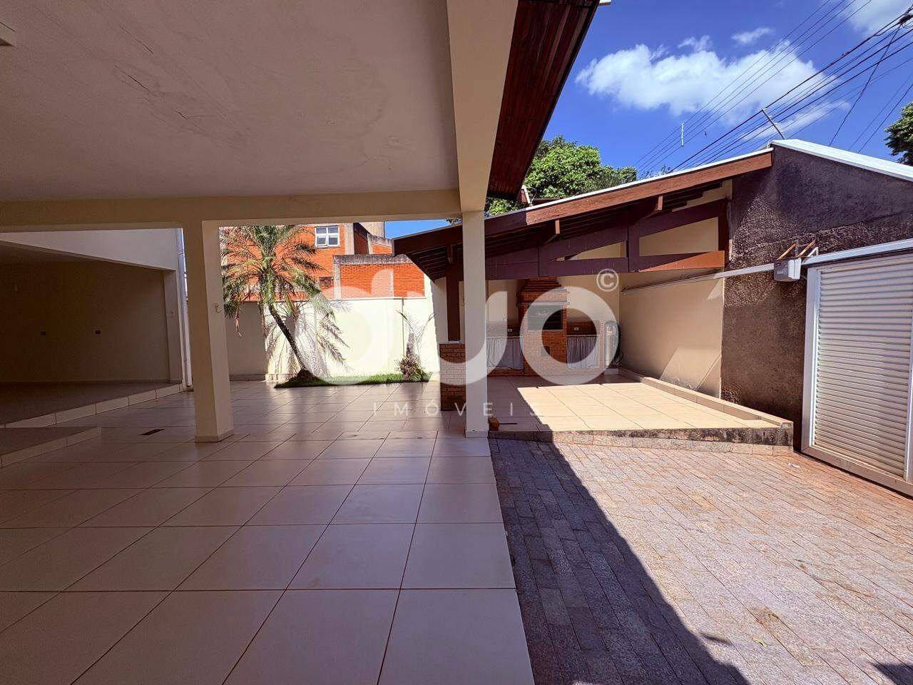 Casa à venda no Parque Santa Cecília: 