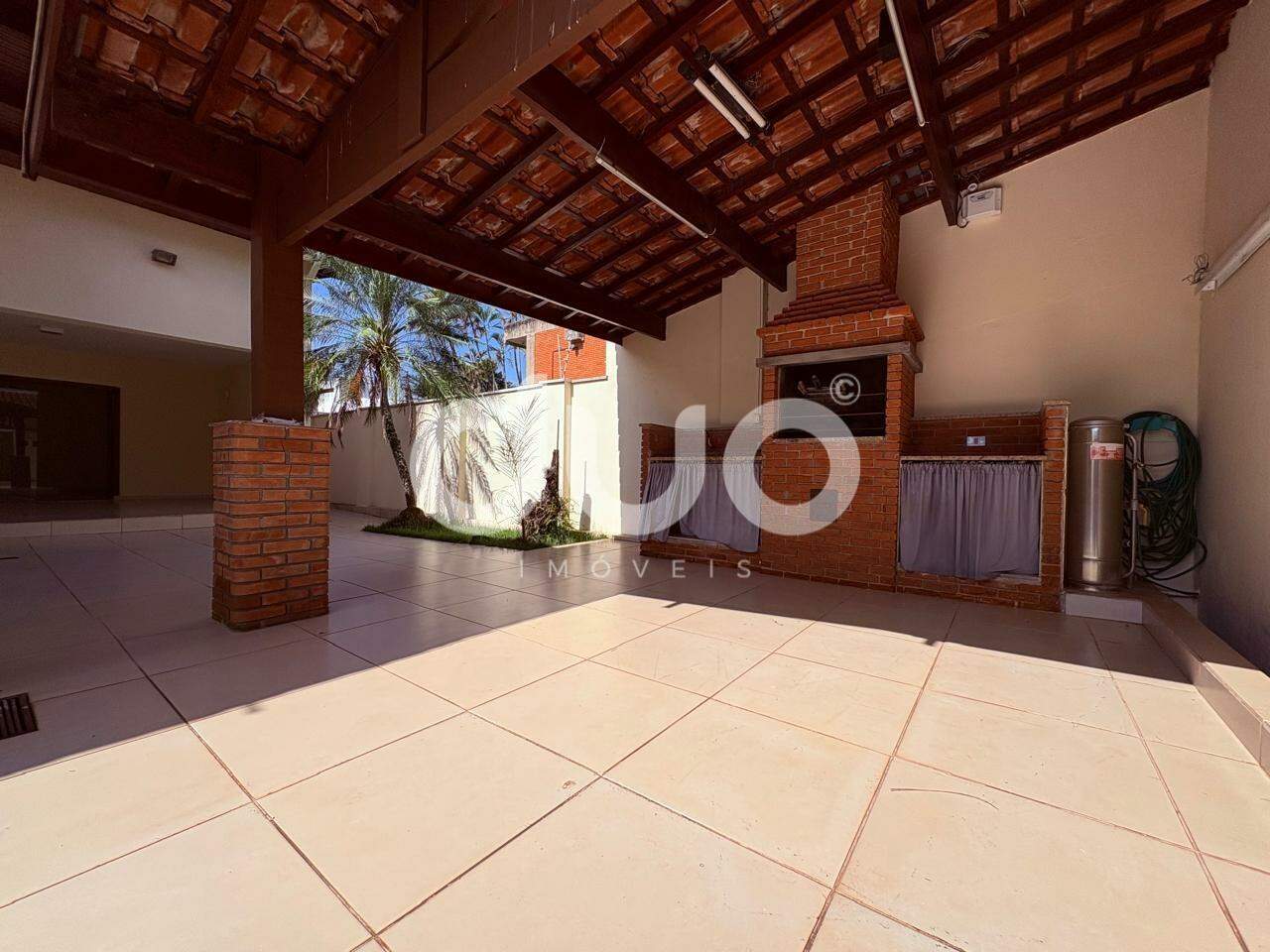 Casa à venda no Parque Santa Cecília: 