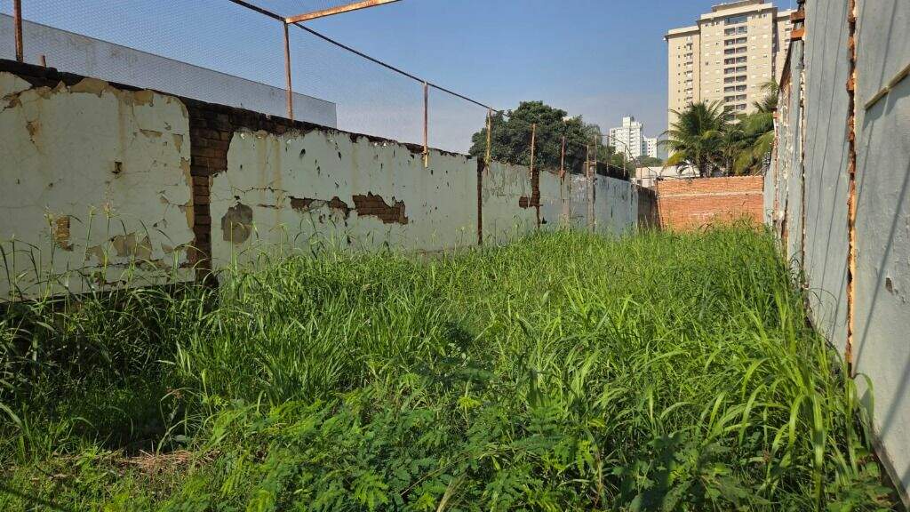 Terreno à venda no Centro: 