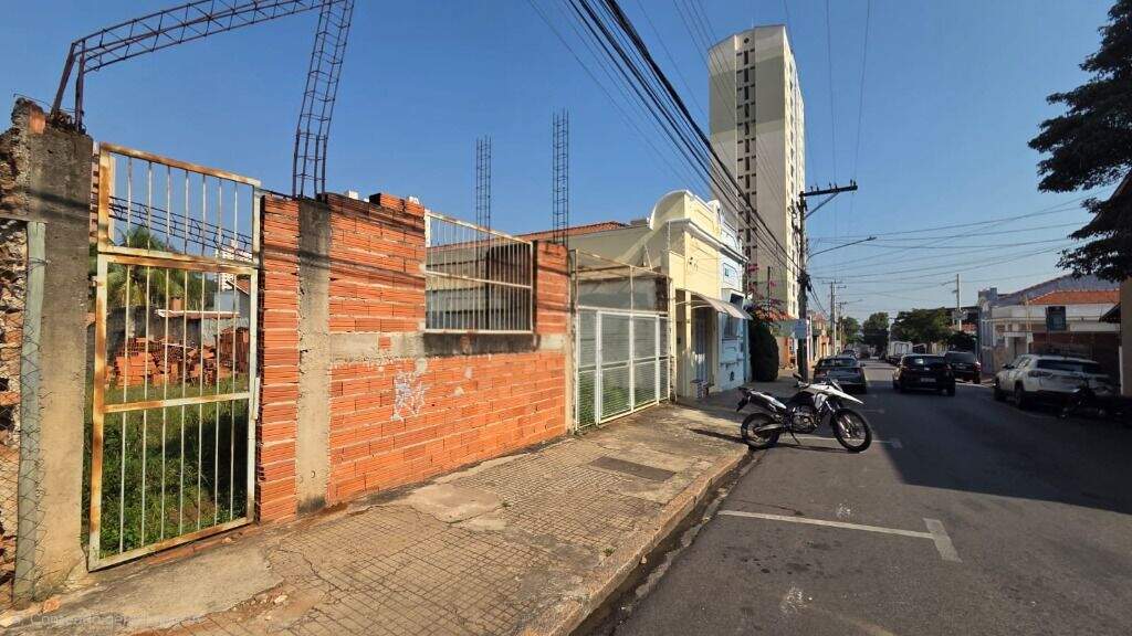 Terreno à venda no Centro: 