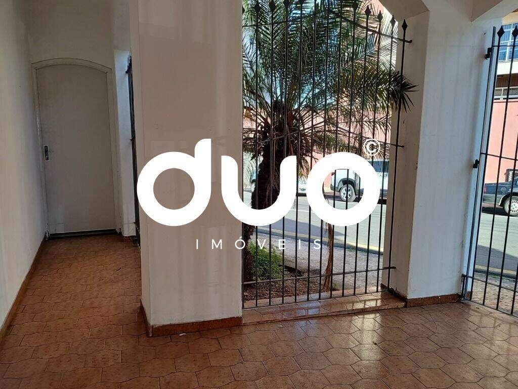 Casa à venda no Alto: 