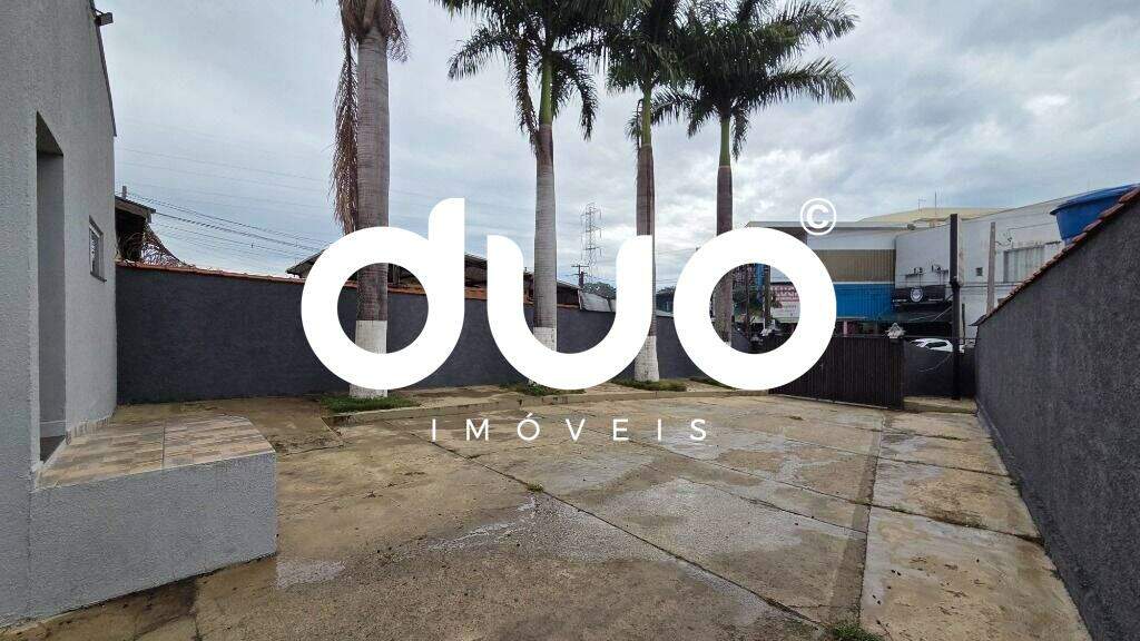 Casa à venda no Dois Córregos: 