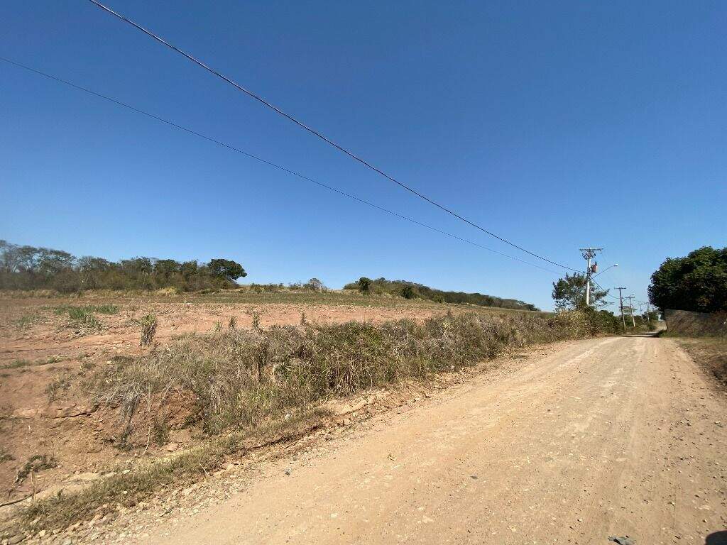 Área à venda no Jardim Planalto: 