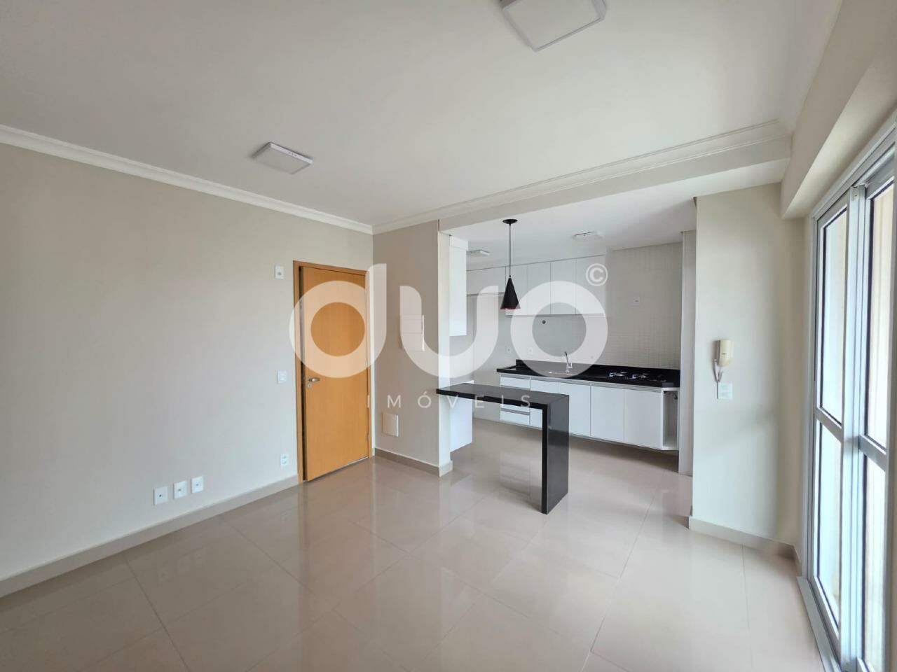 Apartamento para aluguel no Centro: 