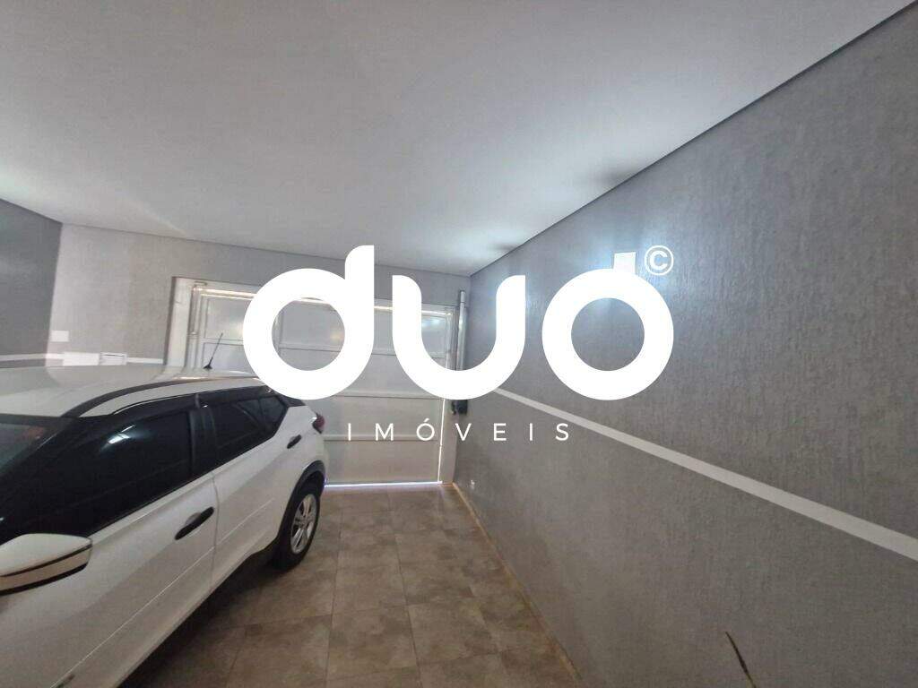 Casa à venda no Castelinho: 