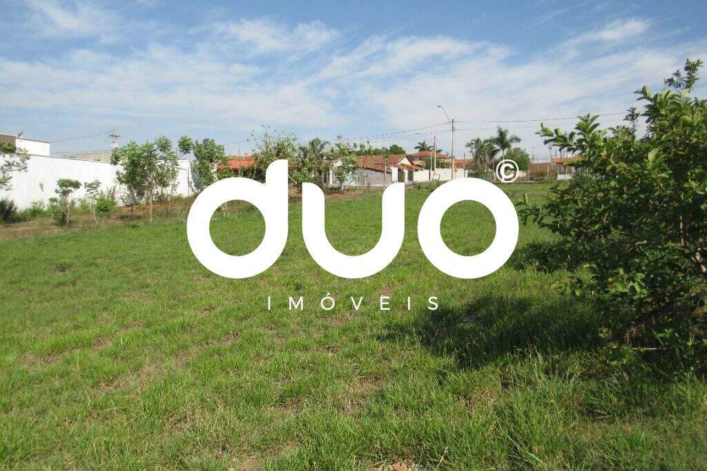 Terreno à venda no Residencial Santa Luzia: 