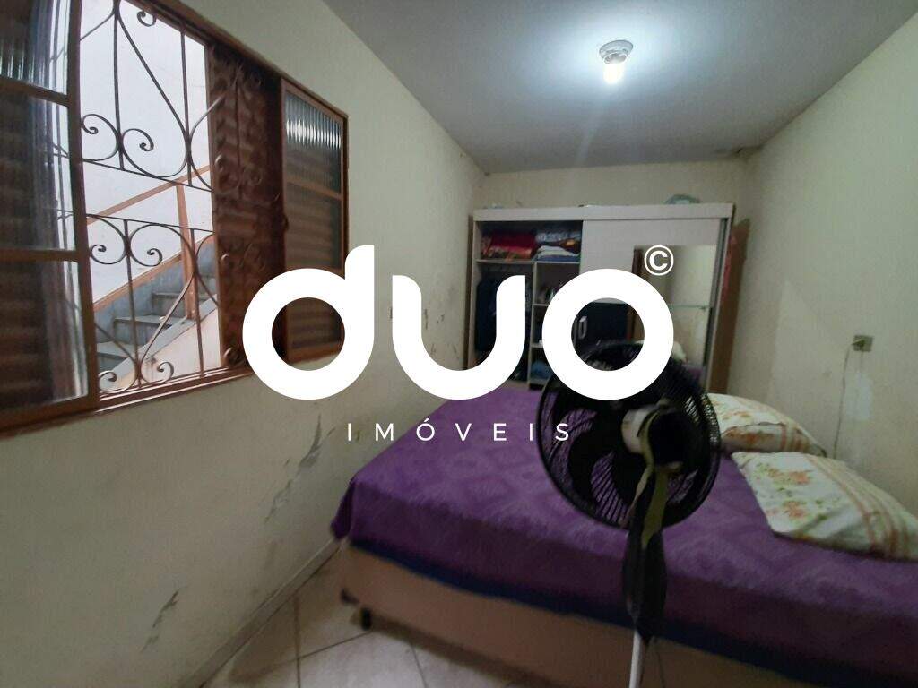 Casa à venda no Algodoal: 