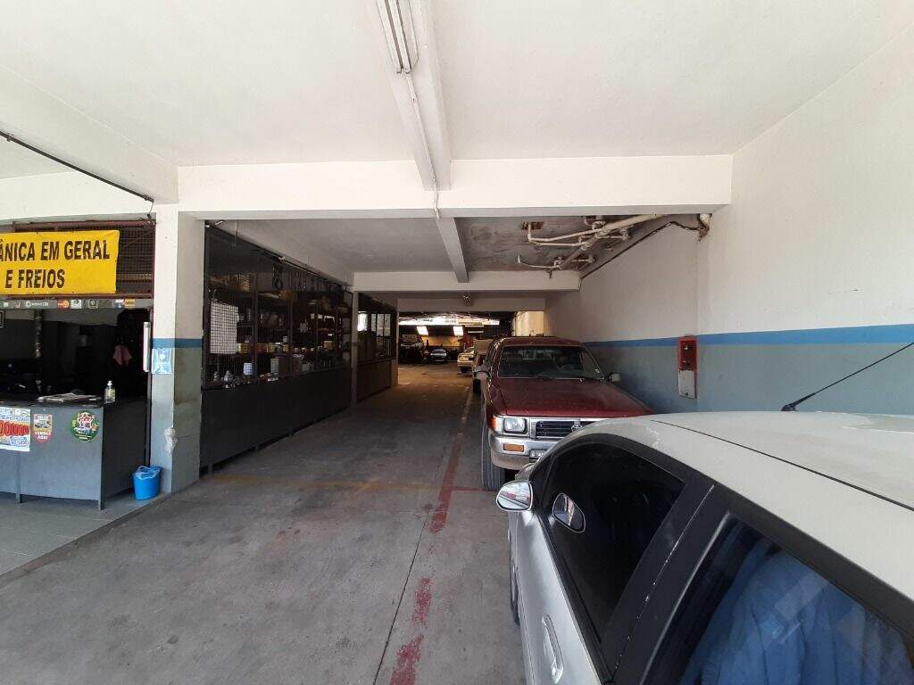 Barracão à venda no Vila Rezende: 