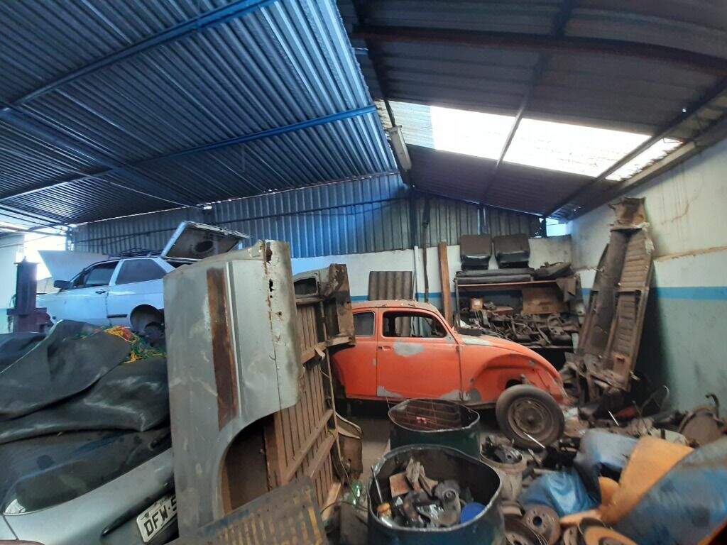 Barracão à venda no Vila Rezende: 