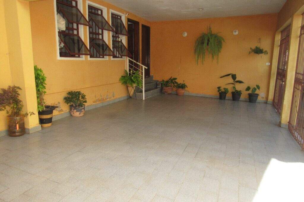 Casa à venda no Jardim Itapuã: 