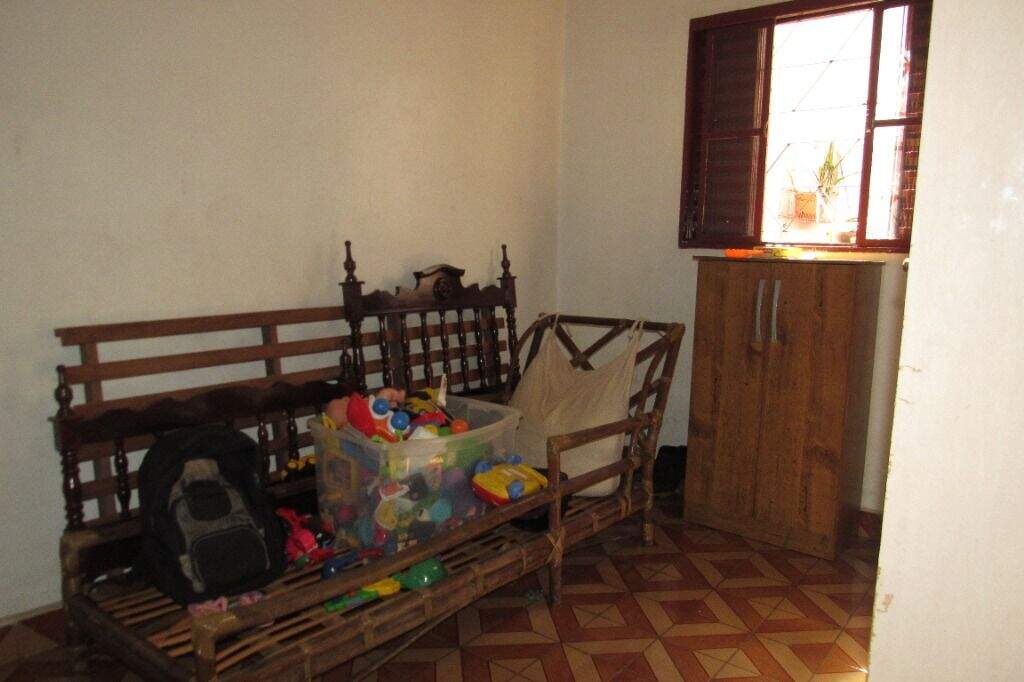Casa à venda no Jardim Itapuã: 