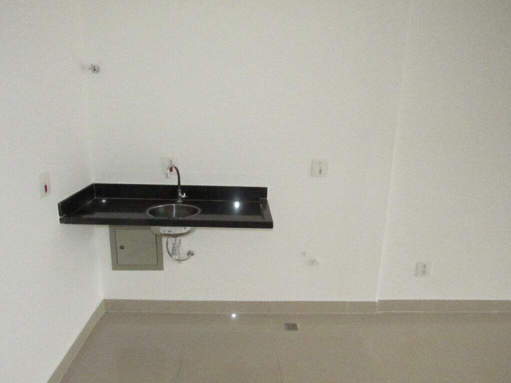 Sala para aluguel no Centro: 