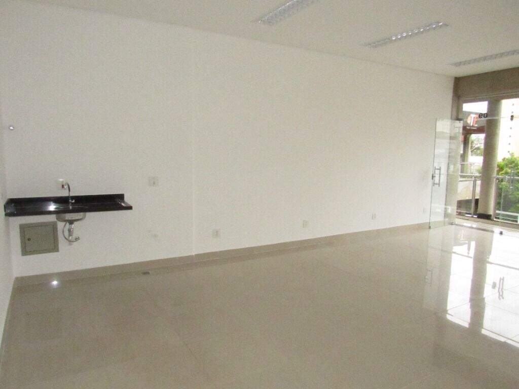 Sala para aluguel no Centro: 