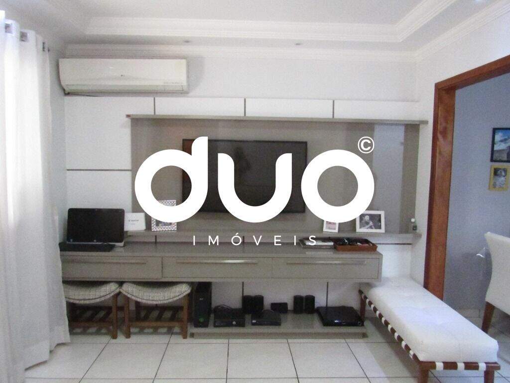 Casa à venda no Jardim Itapuã: 