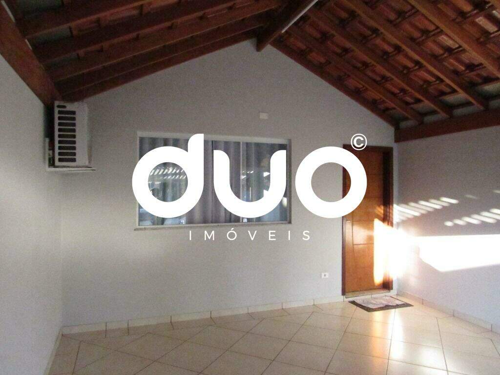 Casa à venda no Jardim Itapuã: 