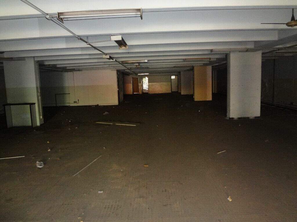 Barracão à venda no Centro: 
