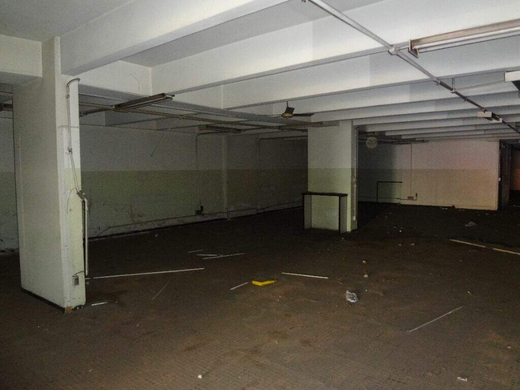 Barracão à venda no Centro: 
