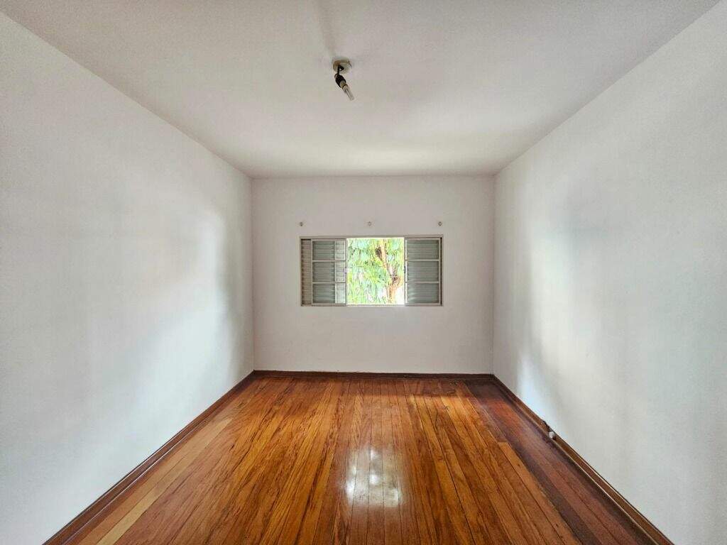 Casa para aluguel no Centro: 