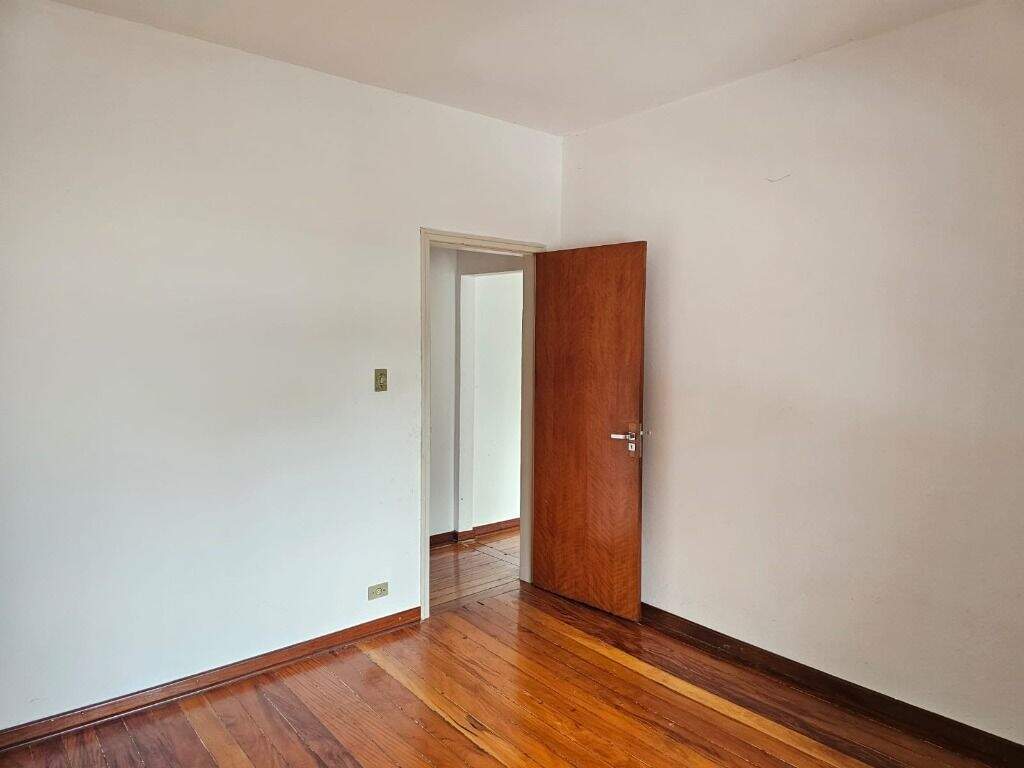 Casa para aluguel no Centro: 