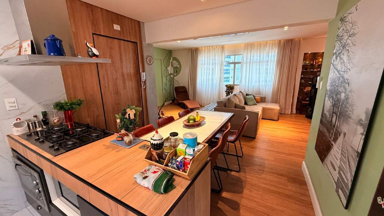 Apartamento à venda no Embaré: 