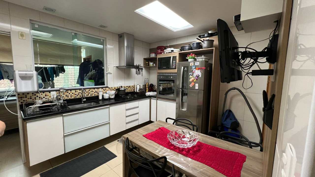 Apartamento à venda no Embaré: 