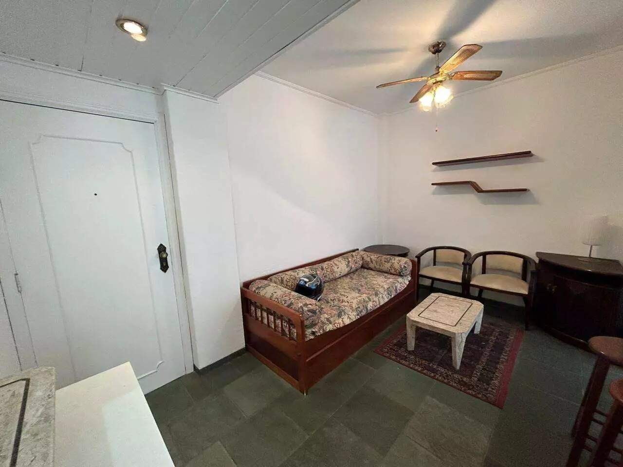  Apartamento à venda em Gonzaga, Santos - SP: 