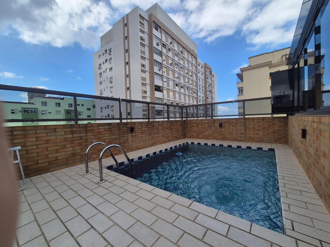 Cobertura à venda no Aparecida: 