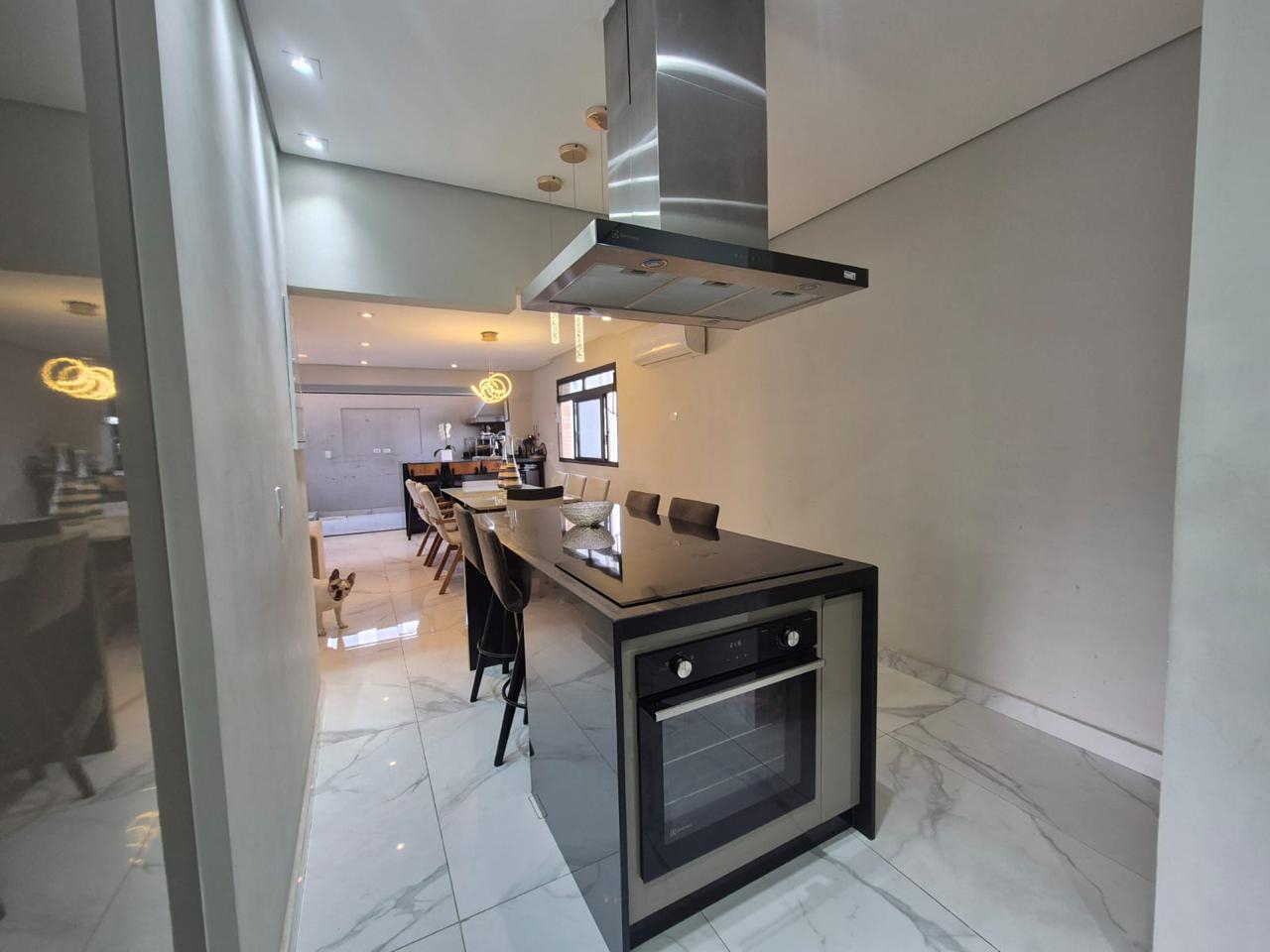 Cobertura à venda no Aparecida: 