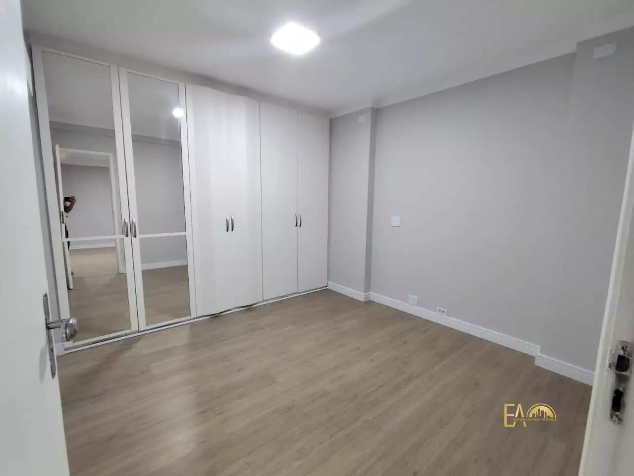  Apartamento à venda em Pompéia, Santos - SP: 